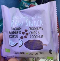 Raw snack chocolate chips & coconut