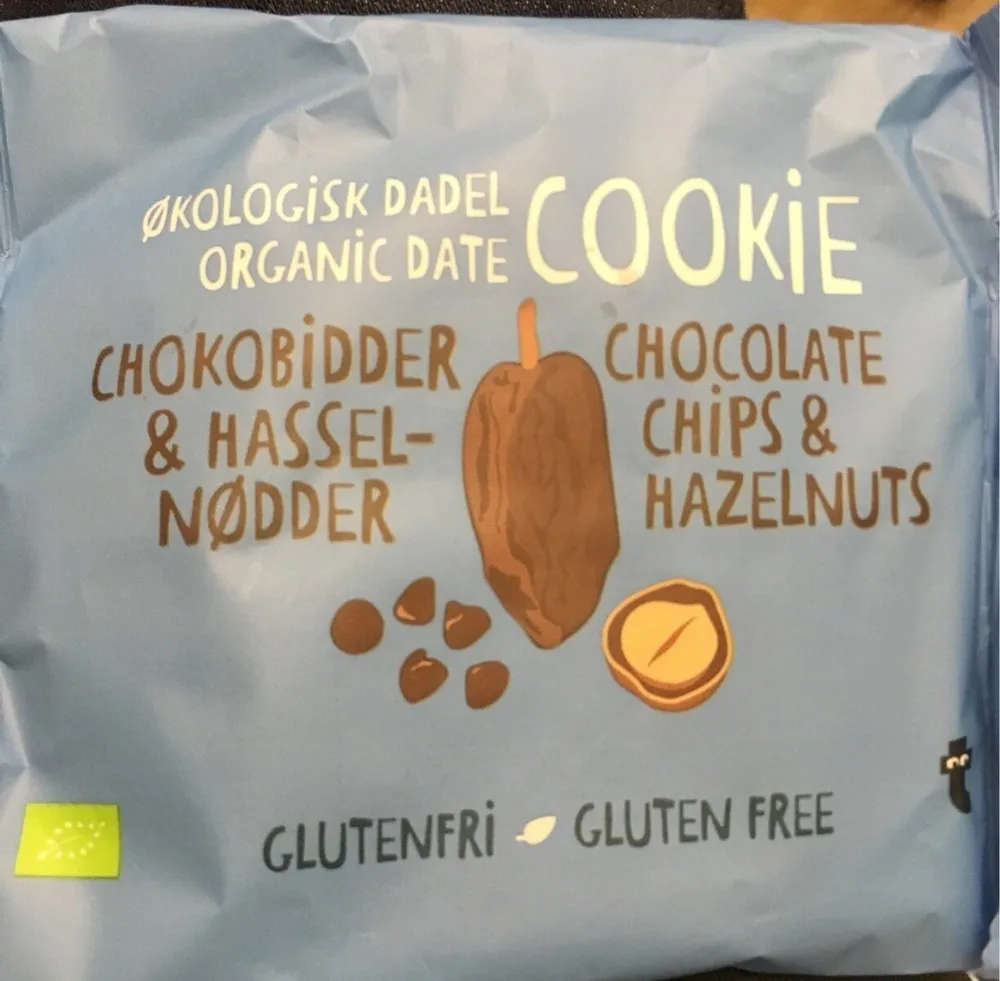 Organic date cookie chocolate chips and hazelnuts