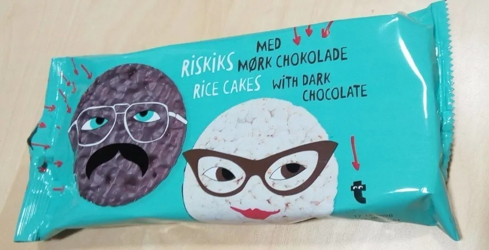 Rice cakes with dark chocolate