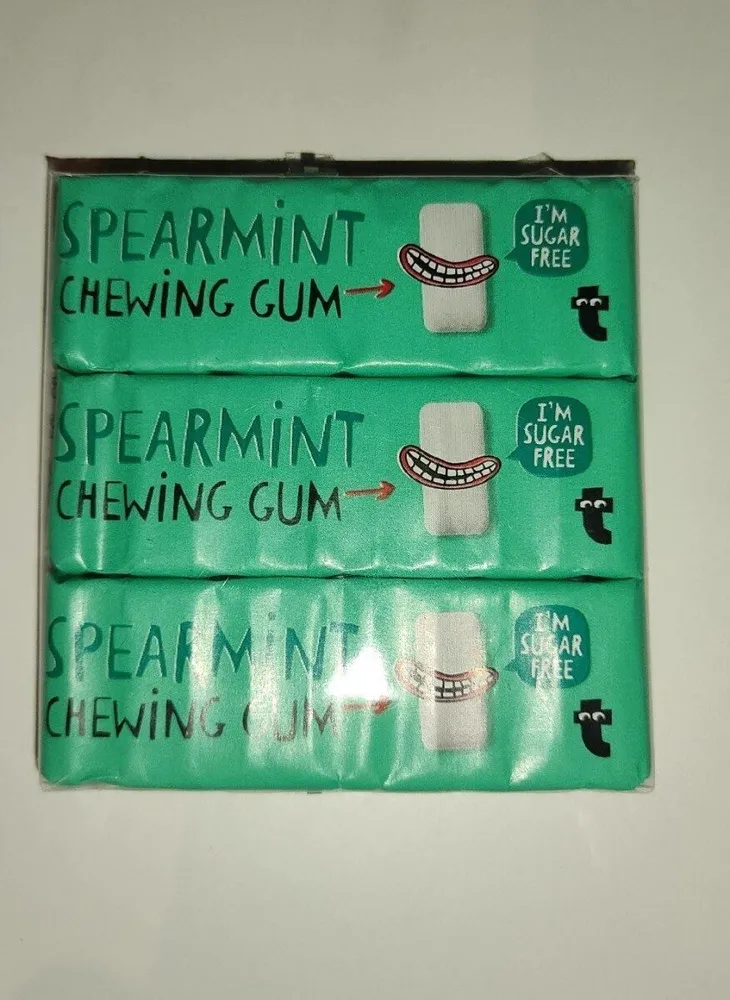 Spearmint chewing gum