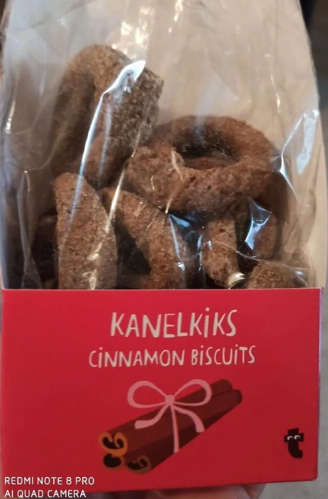 Cinnamon biscuit