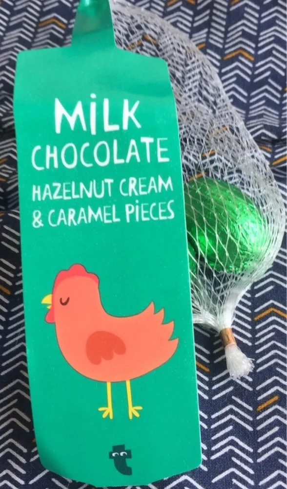 Milk chocolate Hazelnut cream & caramel pieces