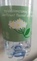 Elder flowers flavour and bubbles