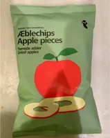 Apple pieces