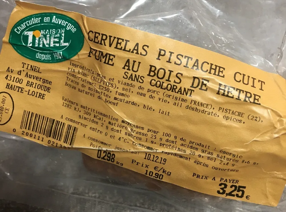 Cervelas pistache cuit