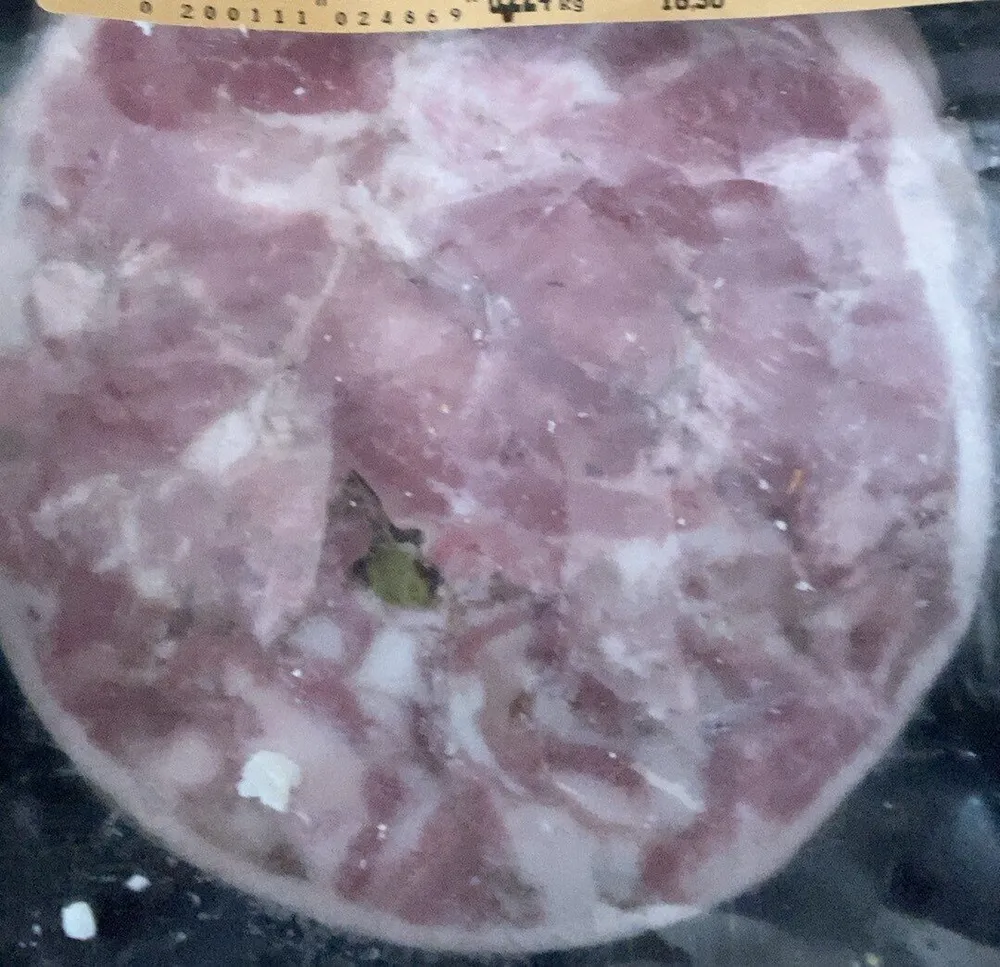 Tete roulee pur porc