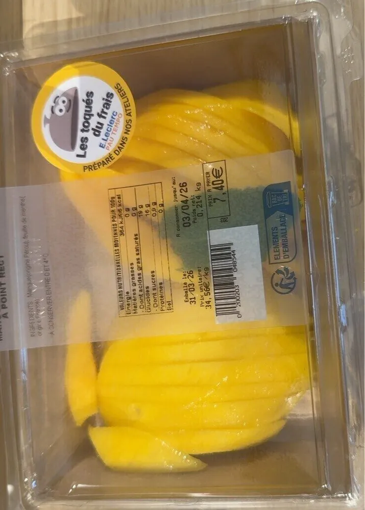 Mangue fraîche découper