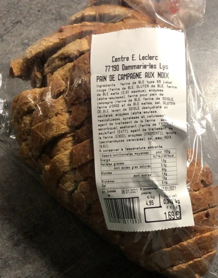 Pain campagne aux noix