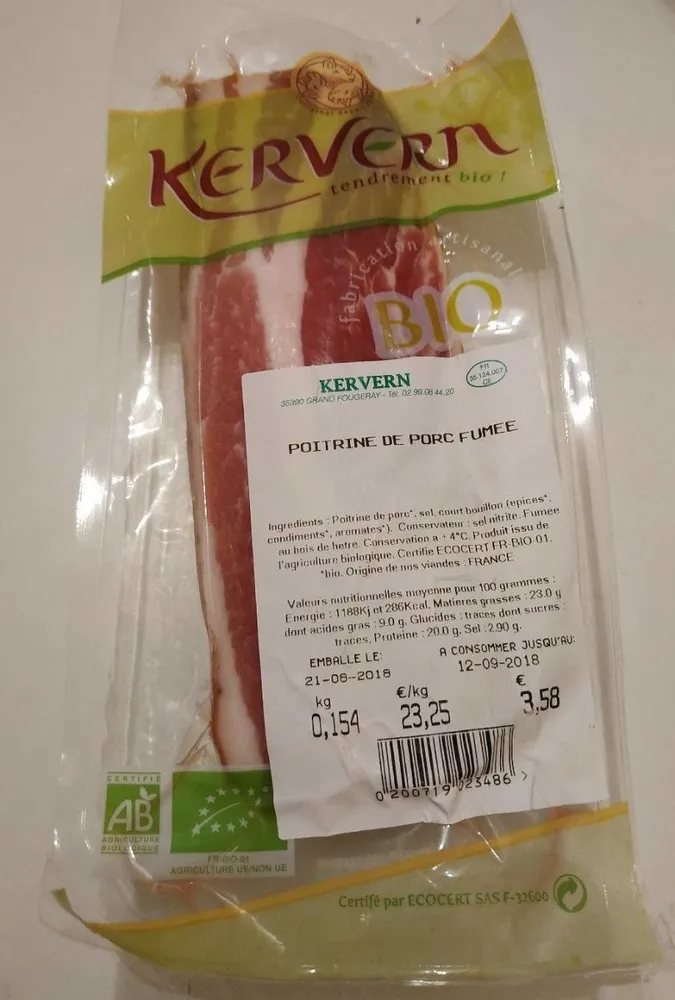 Poitrine de porc fumée