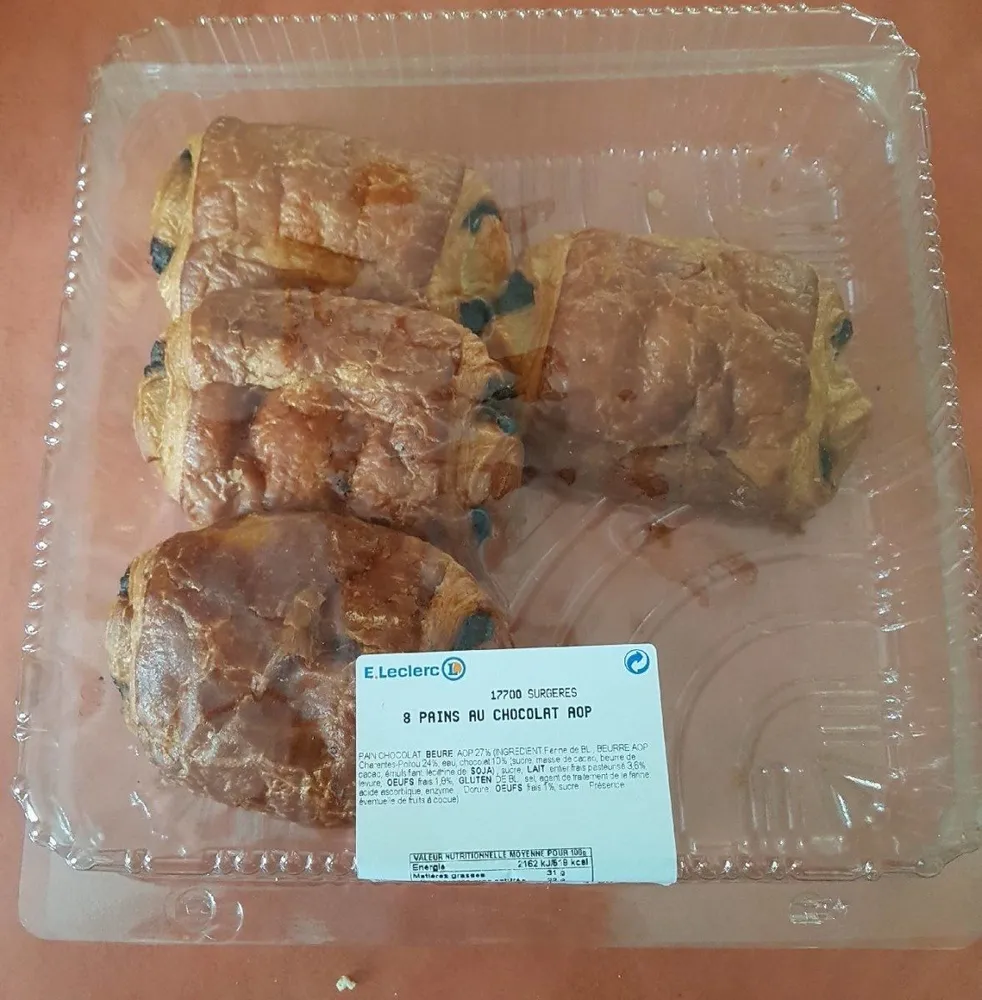 8 pains au chocolat AOP