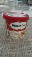 Macadamia nut brittle