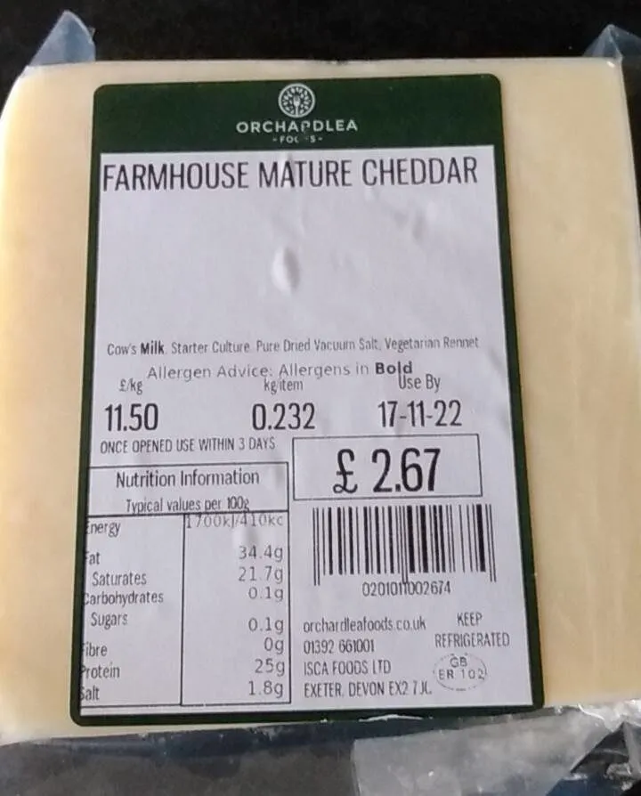 Farmhouse Mature Cheddar