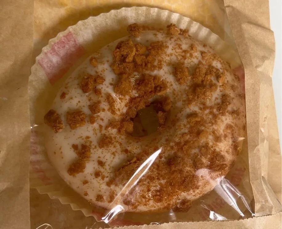 Donut fourré au lotus speculoos
