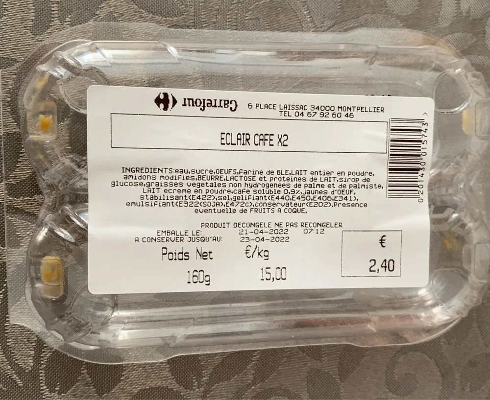 Eclair café