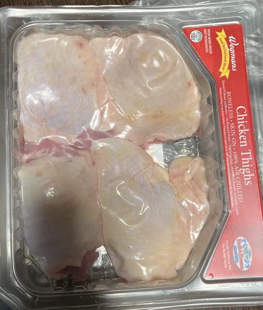 Wegman Chicken Thigh Skin On Boneless