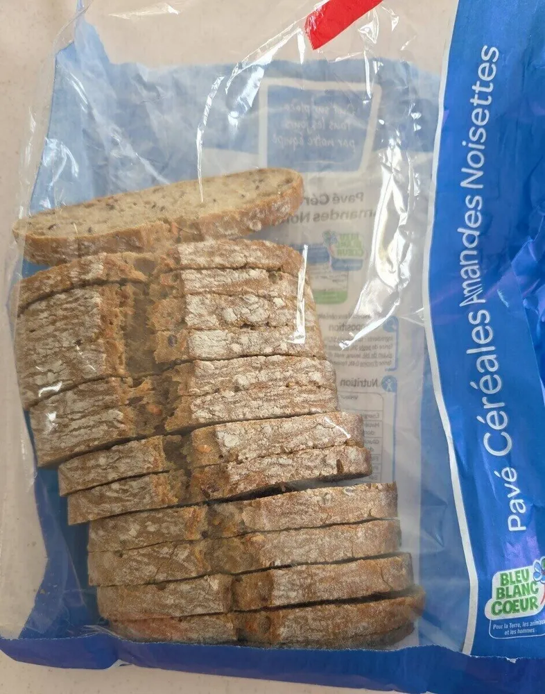 Pavé céréales amandes noisettes