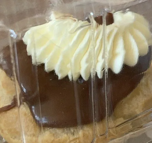 Religieuse au chocolat