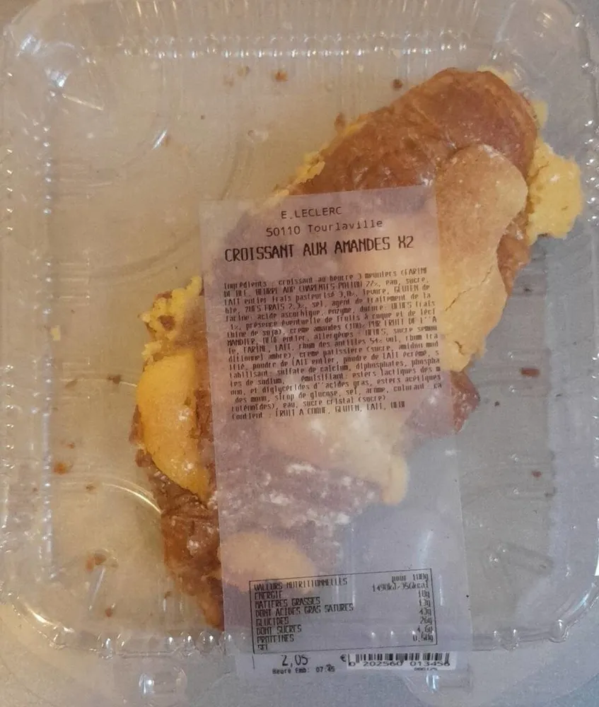 Croissant aux amandes x2
