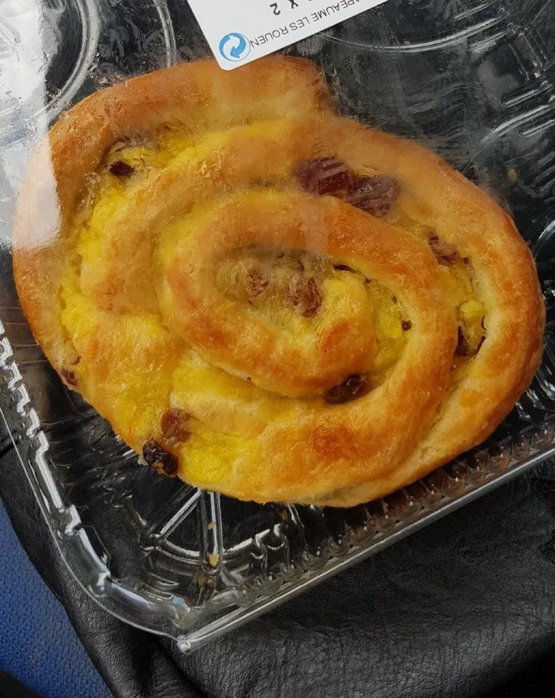 Pain aux raisins