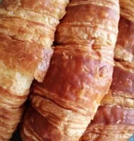 Boîte de 5 croissants et 5 paints au chocolars