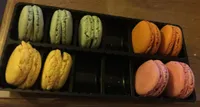 Macarons garnis