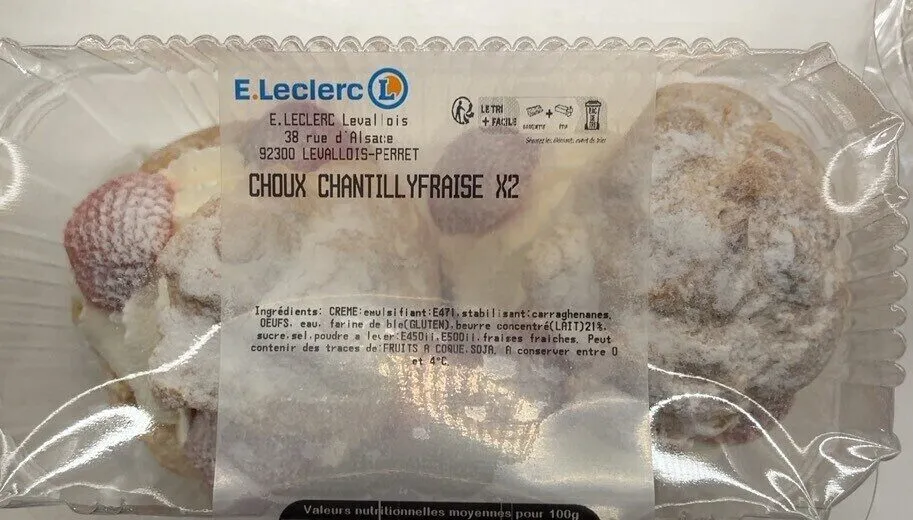 Choux chzntilly fraise