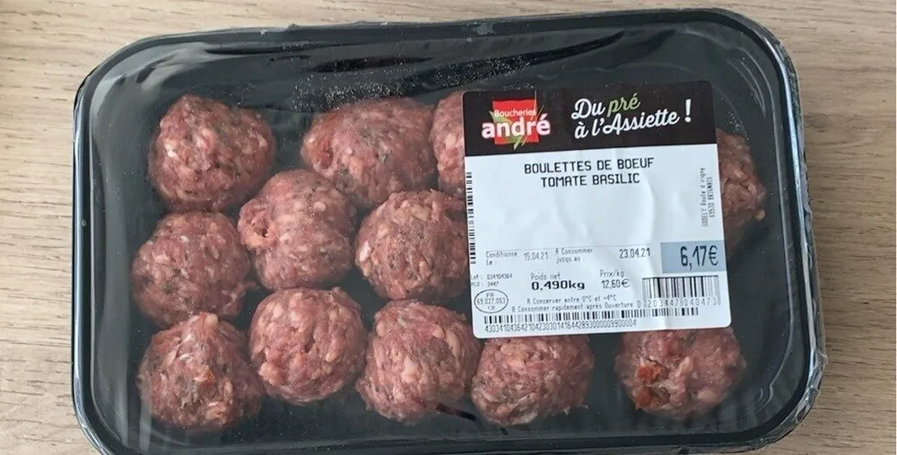 Boulette de boeuf tomate basilic