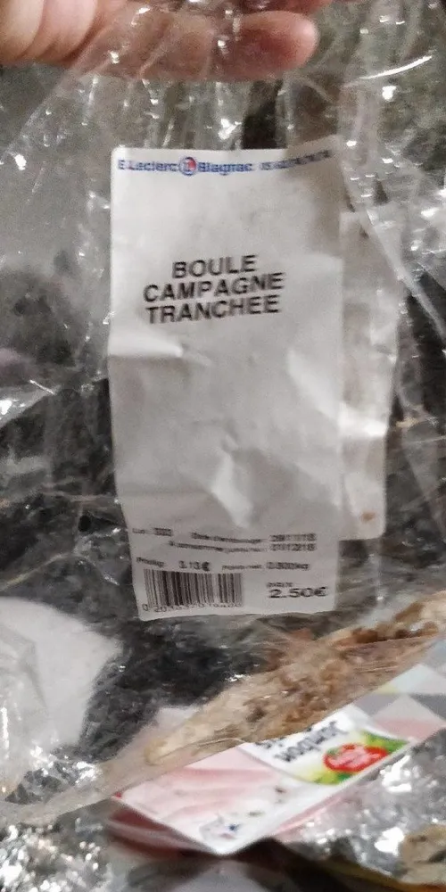 Boule pain campagne tranché