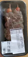 Brochettes de boeuf marinées crème aux 3 poivres