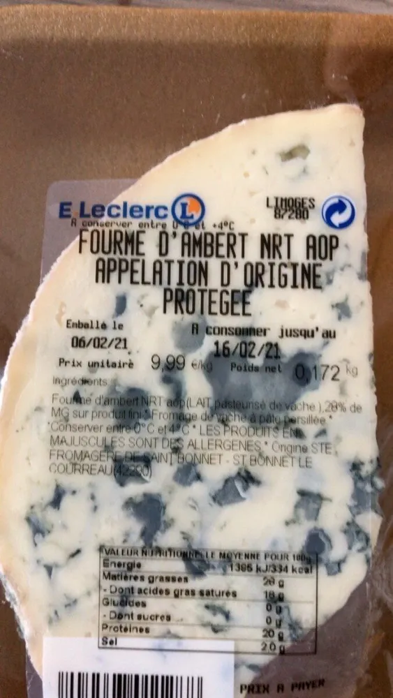 Fourme d’ambert aop
