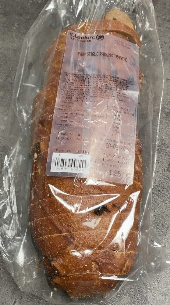 Pain de seigle raisin