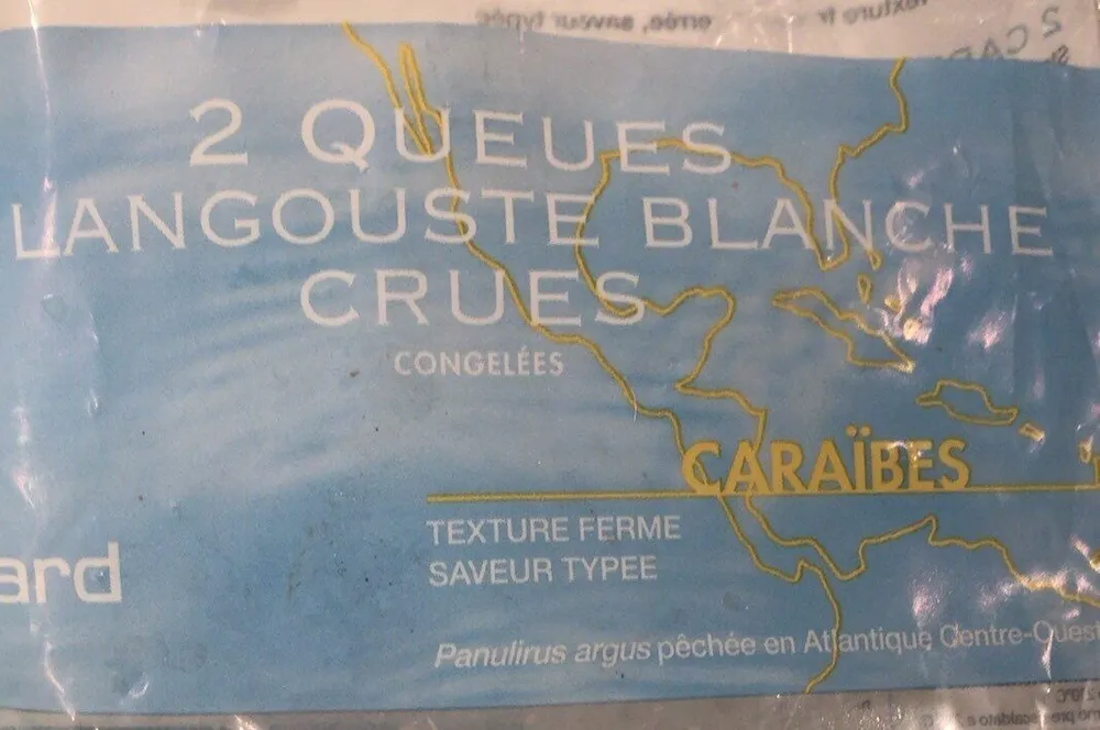 2 queues de langouste blanche crues