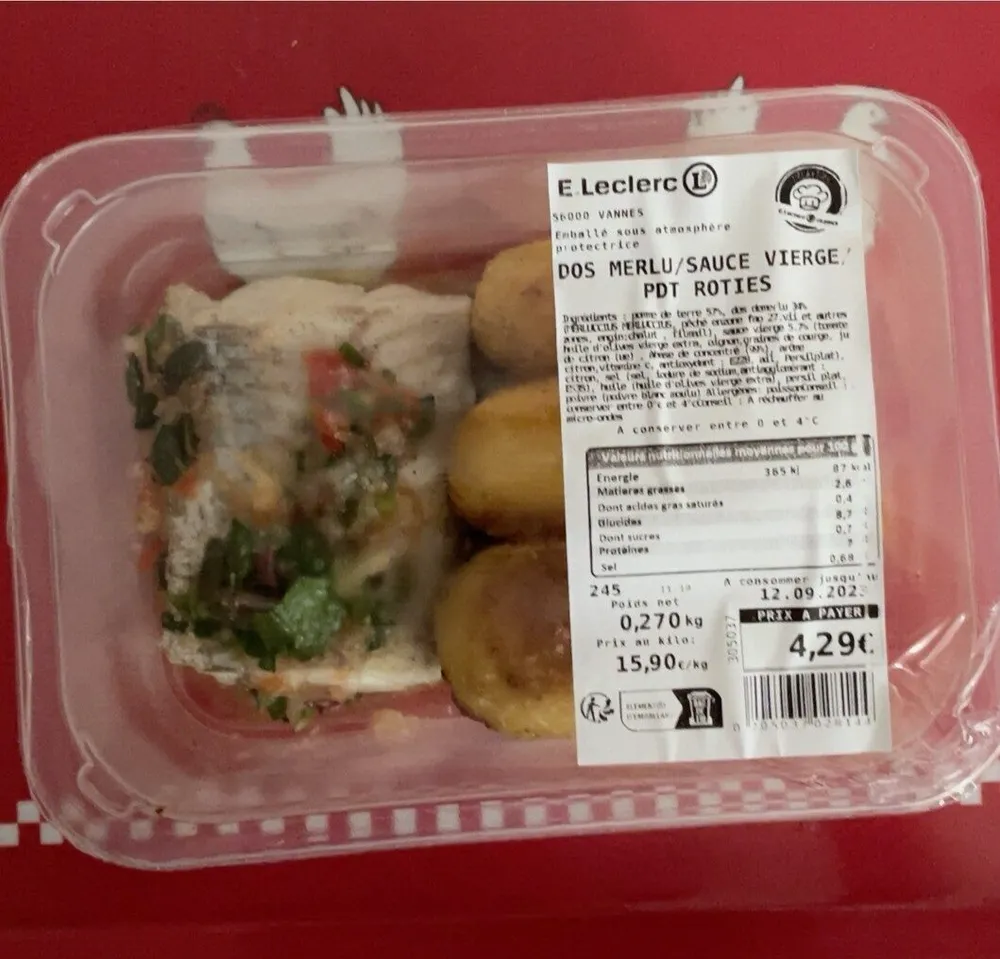 Dos merlu sauce vierge pdt roties