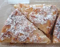 Triangle aus amandes
