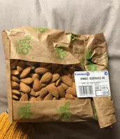 Amandes decortiquées
