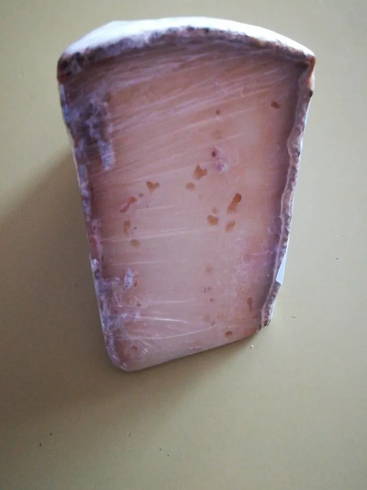 Tome de Savoie allegee