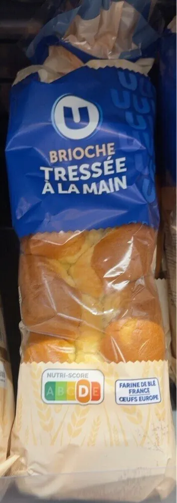 Brioche tressée a la main