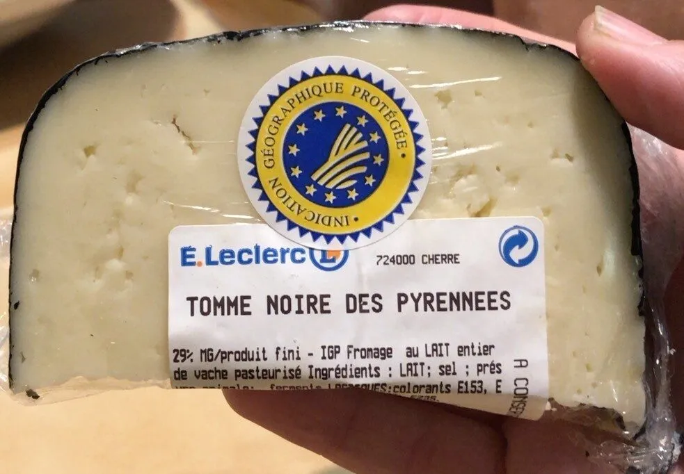Tomme noire des pyrennees