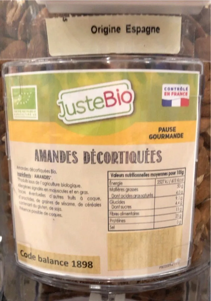 Amandes décortiquées