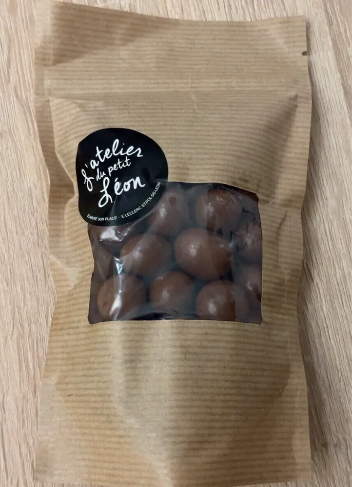 Ty nuts ball
