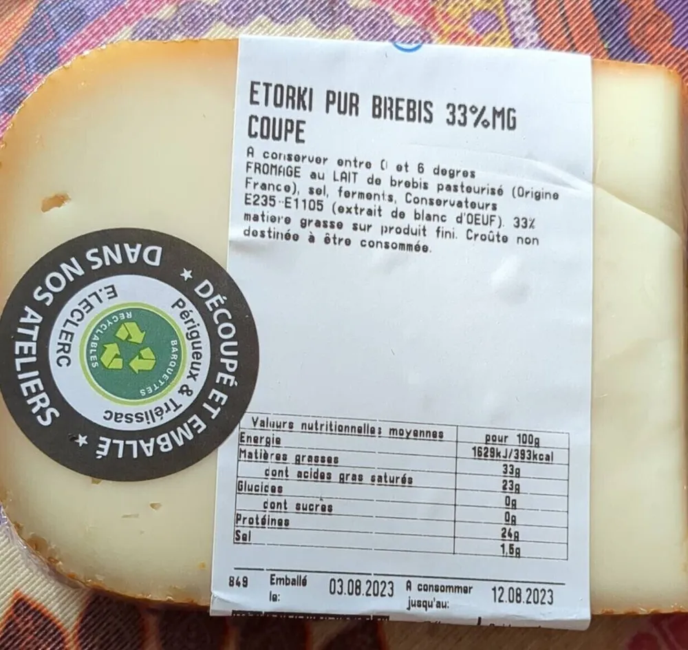 Etorki pur brebis 33%MG coupe