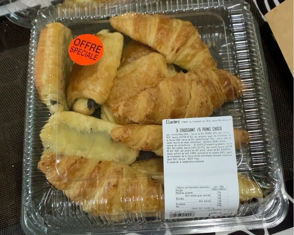 Croissant / Chocolatine