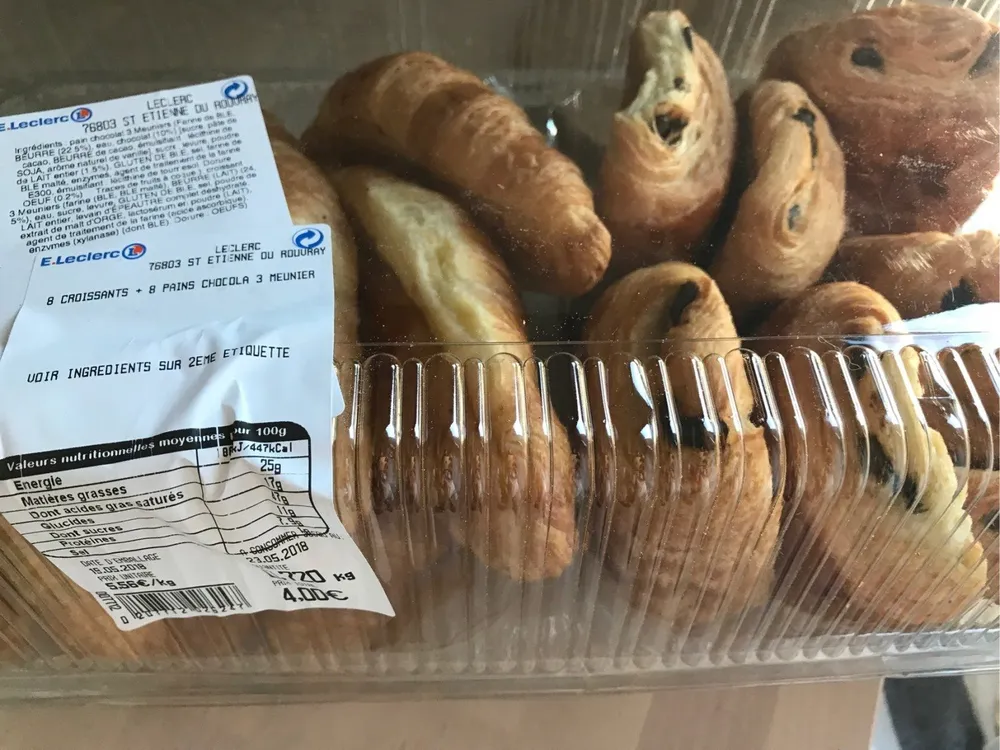 8 croissants + 8 pains chocolat 3 meunier