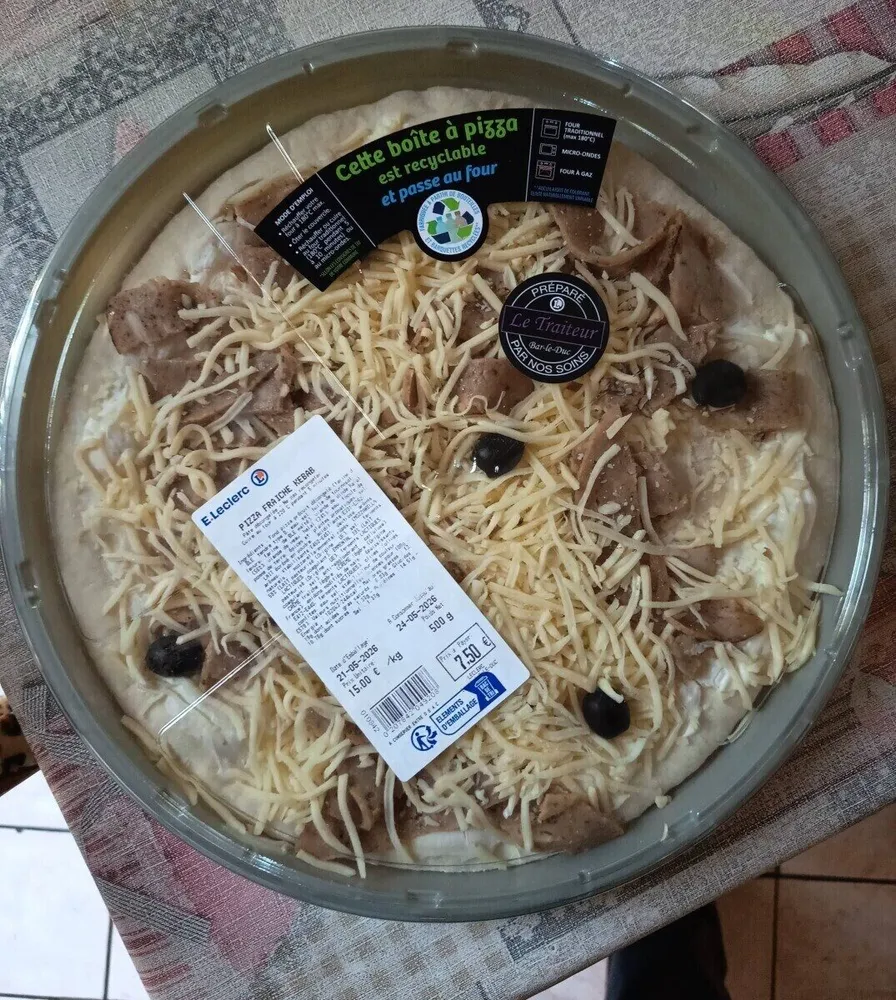 Pizza fraîche kébab