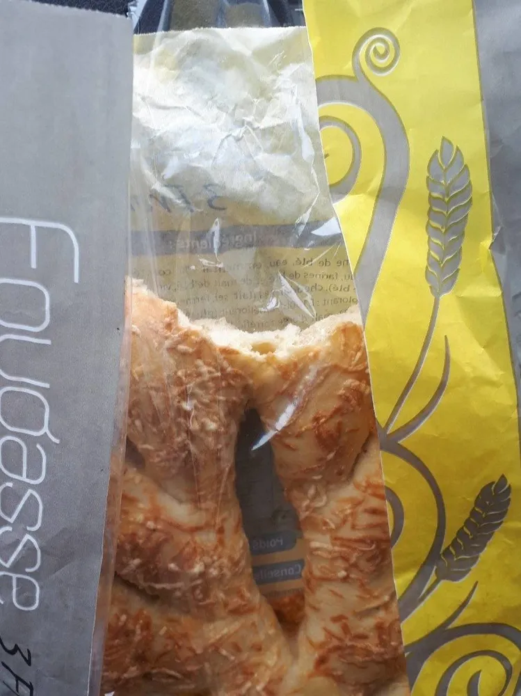 Fougasse aux 3 fromages