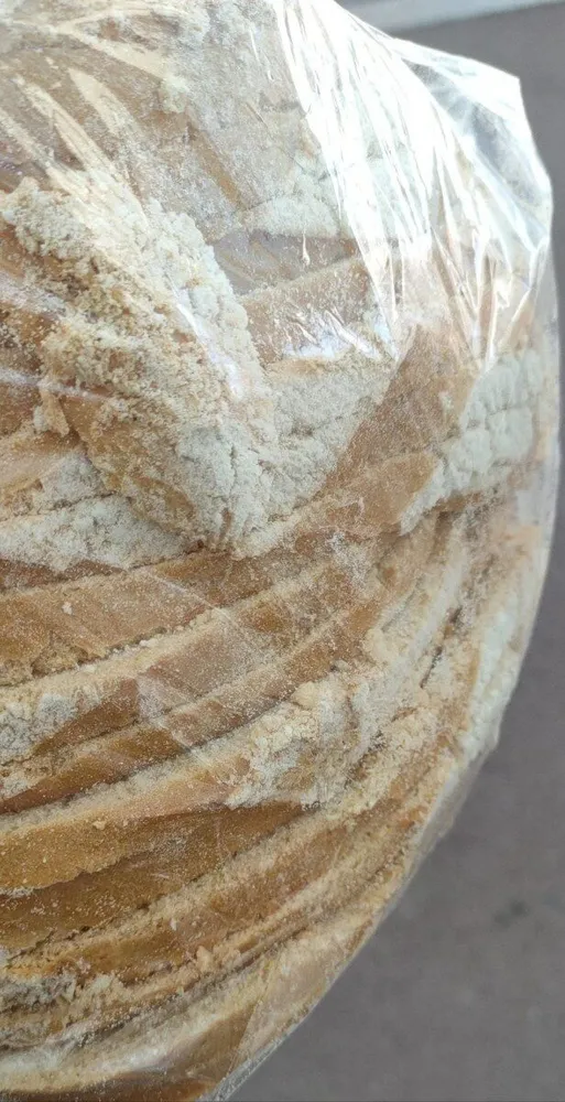 Boule de pain tranchée