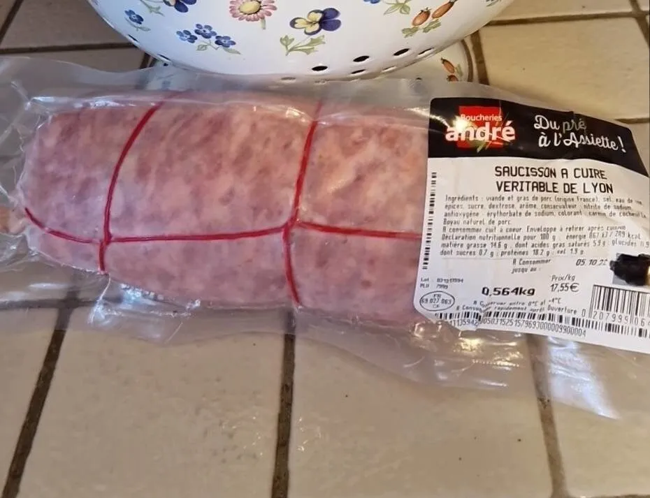 Saucisson à cuire