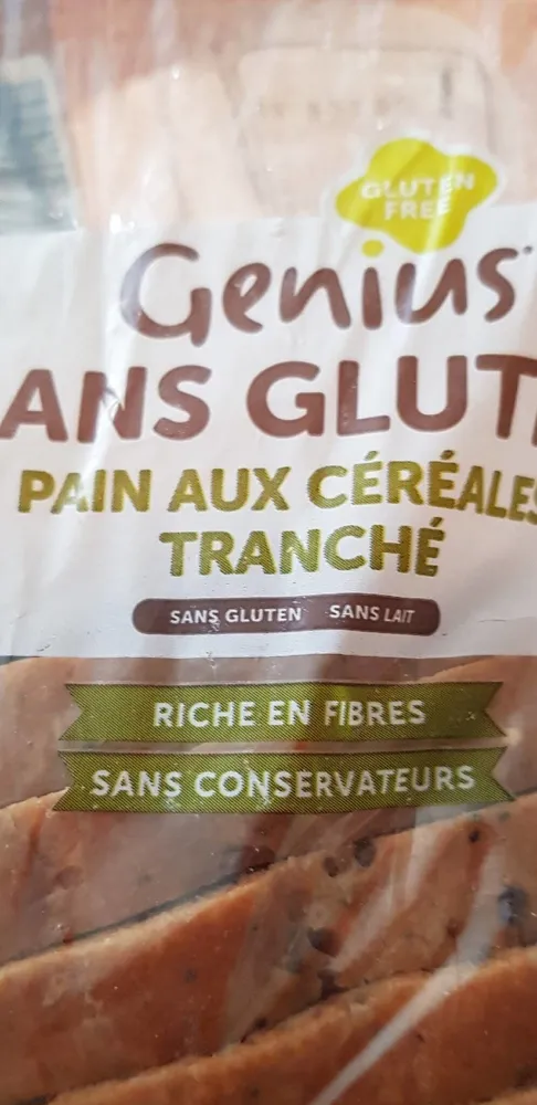 Pain aux céréales tranché