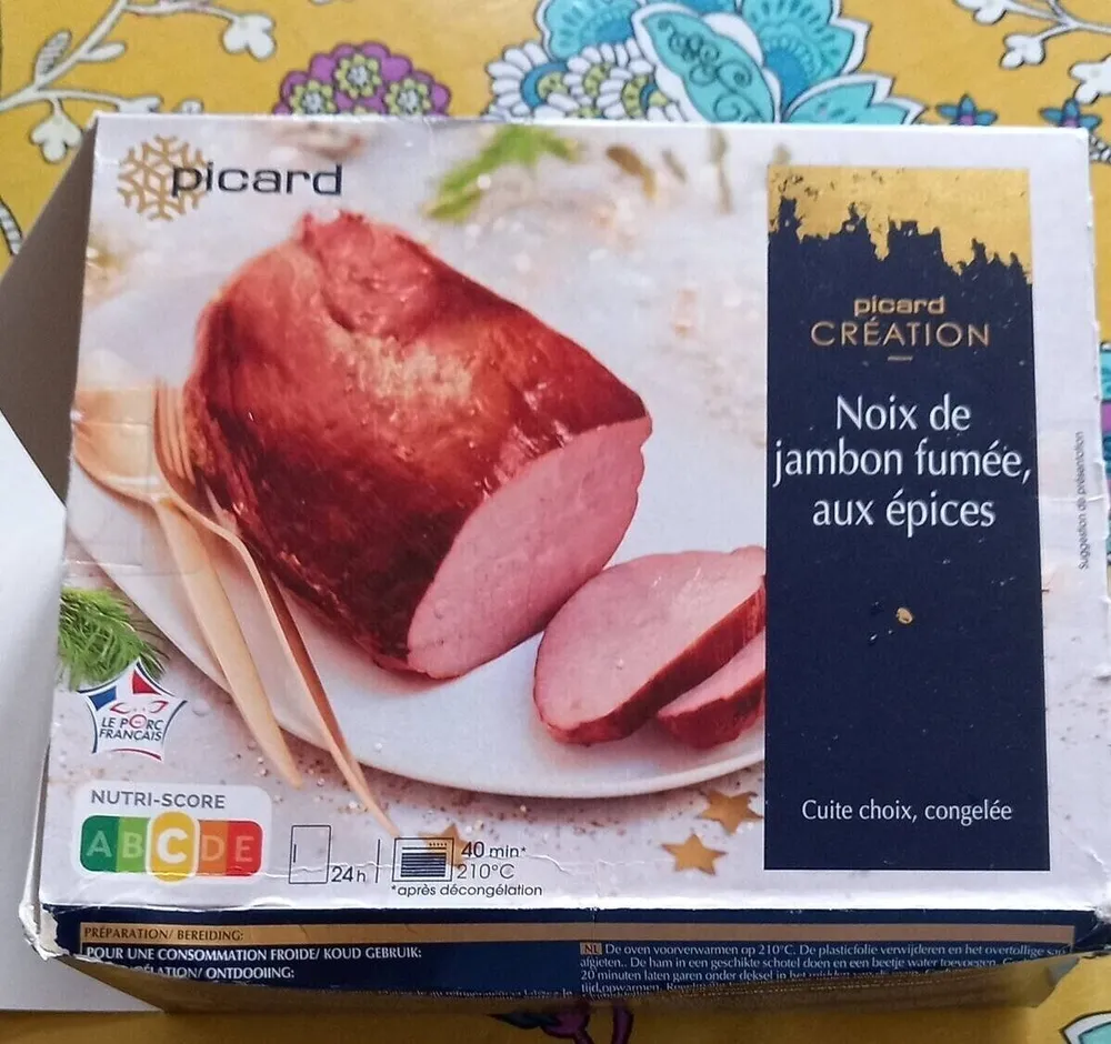 Noix de jambon fumée cuite aux épices