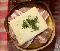 Galette aux pomme de terre et fromage a raclette